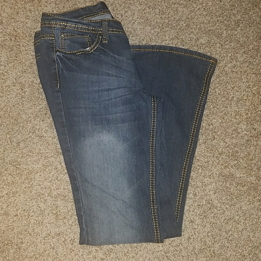 Earl Jeans
